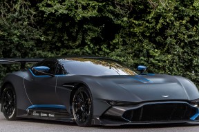 华体会登录-宿命对决与时代更迭，当德甲争冠战遇上鹈鹕终结16年恩怨