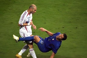 华体会网址-世界杯决赛震撼开打，巅峰对决引爆全场的简单介绍