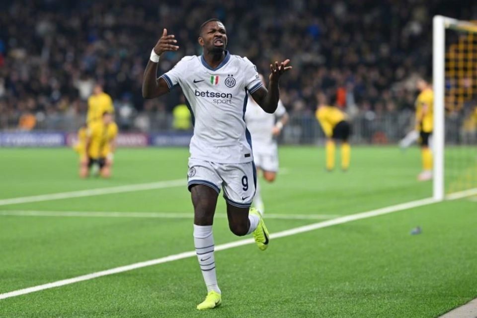 华体会下载-包含皇马险胜国米，梅西扑点救主欧联杯的词条  第1张