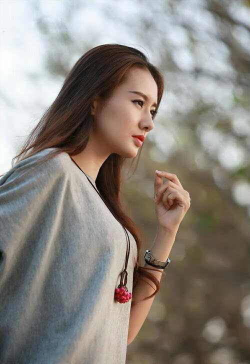 华体会-紫百合风暴，2026世界杯焦点战，佛罗伦萨战术击溃德国战车  第1张